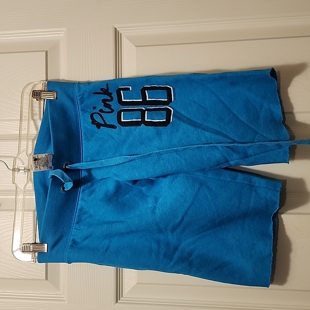 VICTORIA SECRET SHORT BEEN CUT